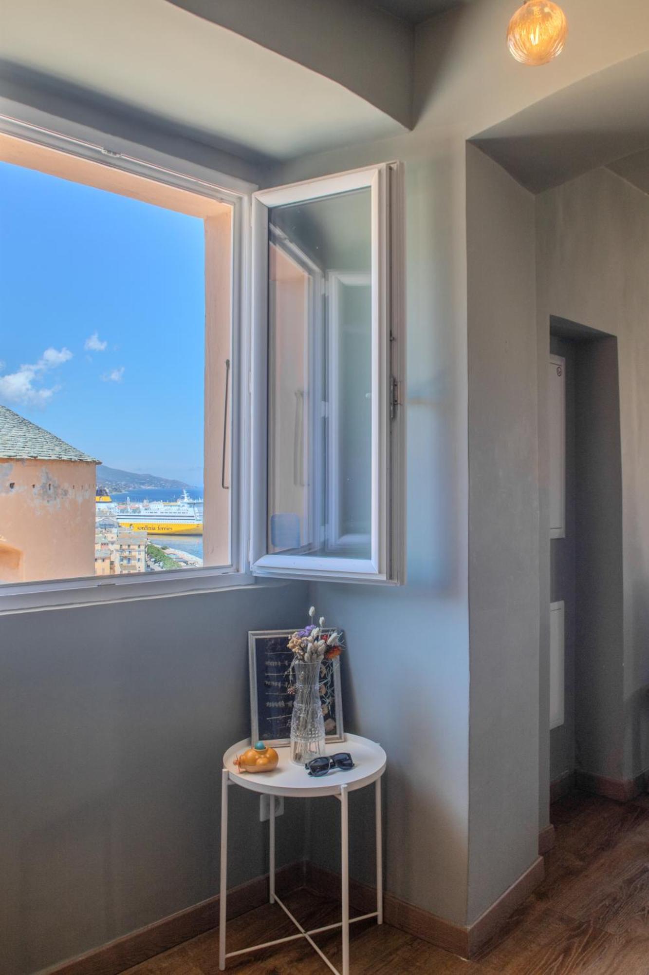 Apartmán Casa Mantinum Au Coeur De La Citadelle Bastia  Exteriér fotografie